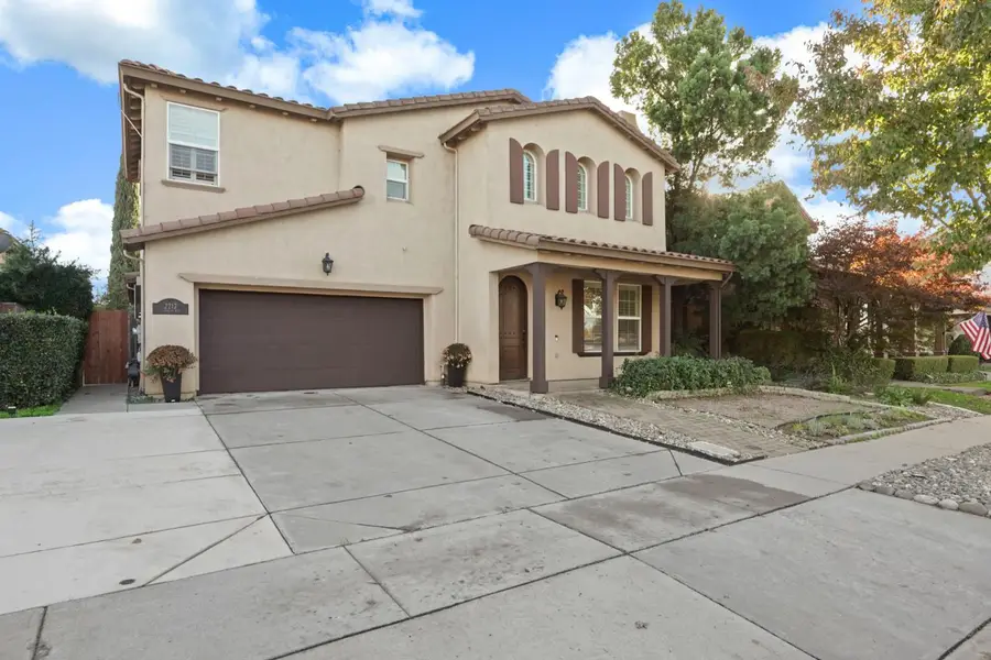 2212 Giannoni Way, Lodi, CA 95242 - Image #3