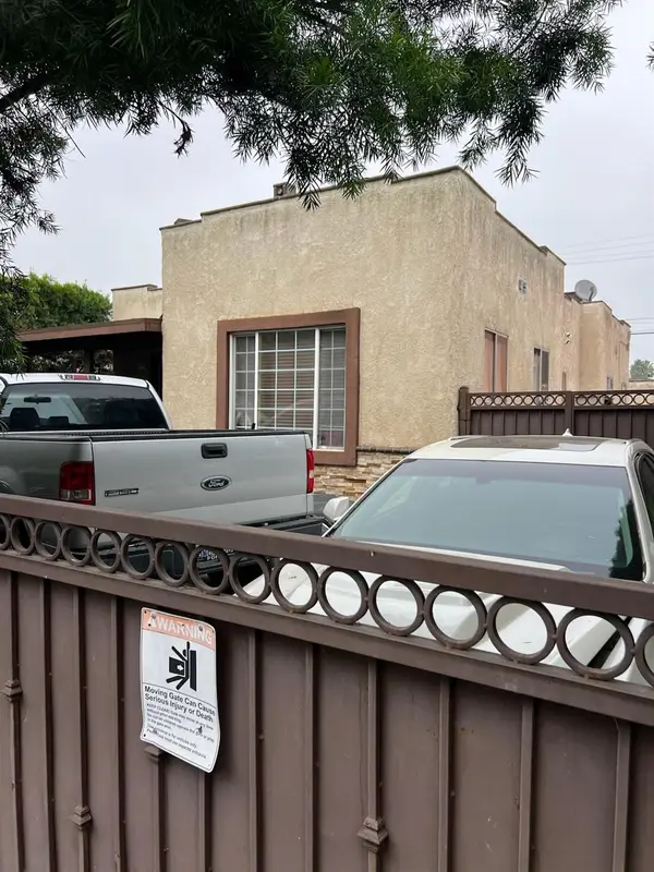 541 W 104th Street, Los Angeles, CA 90044