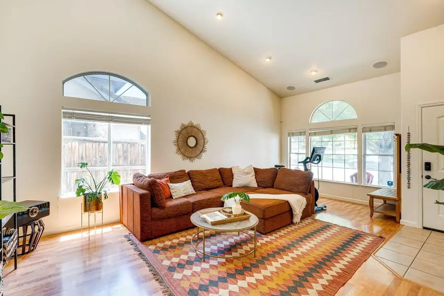 7917 Caymus Drive, Sacramento, CA 95829 - Image #3