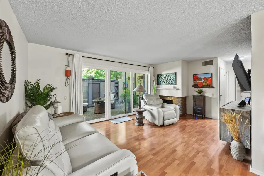 608 Woodside Sierra #1, Sacramento, CA 95825 - Image #3