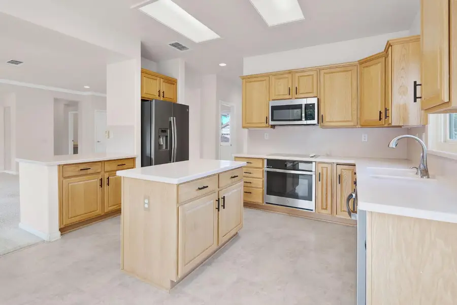 1175 Greenleaf Court, Lincoln, CA 95648 - Image #3