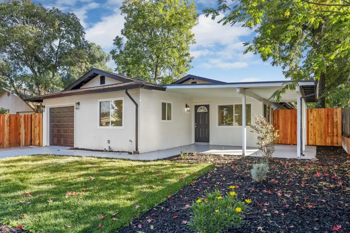 2036 Del Rio Drive, Stockton, CA 95204 - Image #1