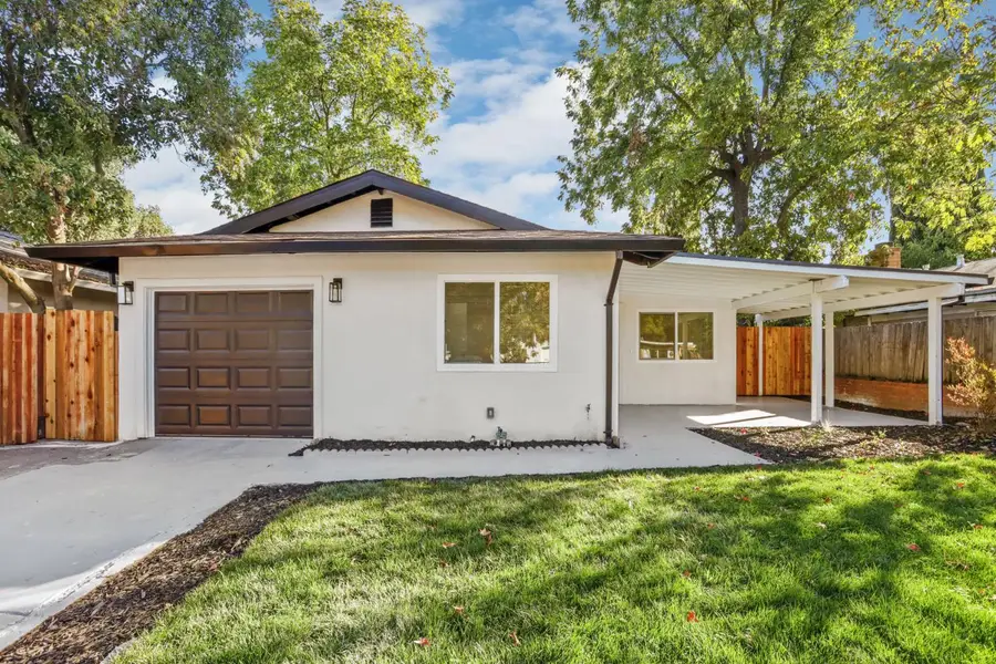 2036 Del Rio Drive, Stockton, CA 95204 - Image #3