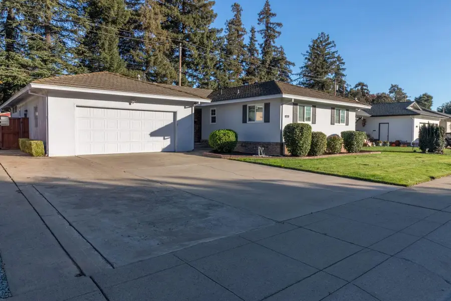 822 S California Street, Lodi, CA 95240 - Image #3