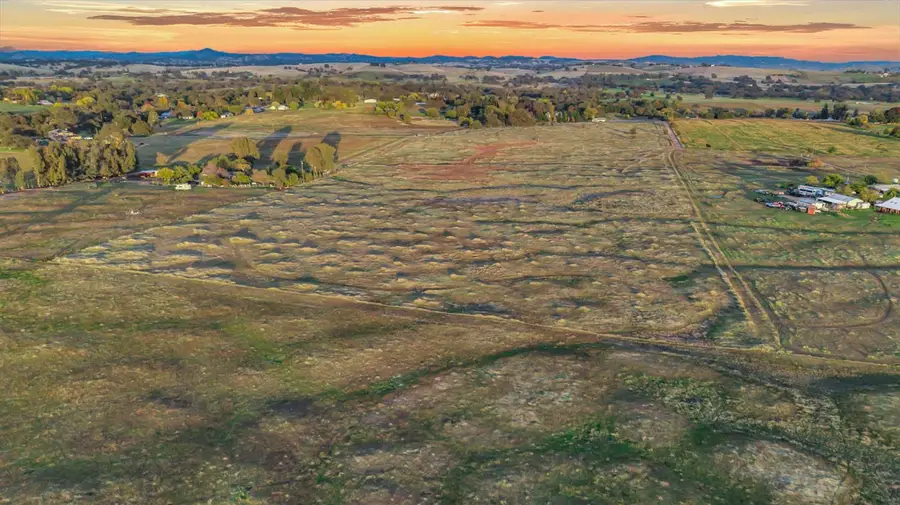 2071 Northridge Road, Lincoln, CA 95648 - Image #2