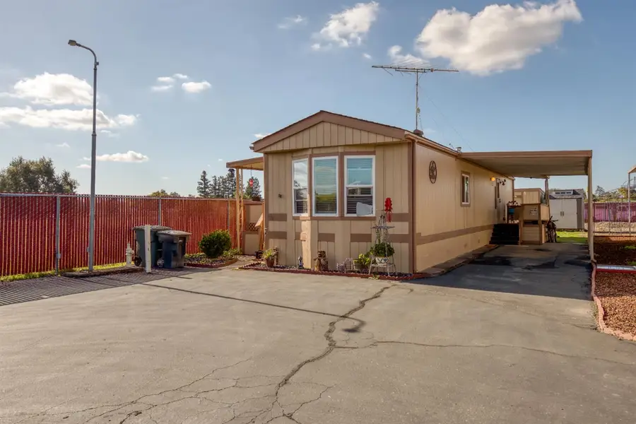 7341 Eleanor Rd #43, Oakdale, CA 95361 - Image #2