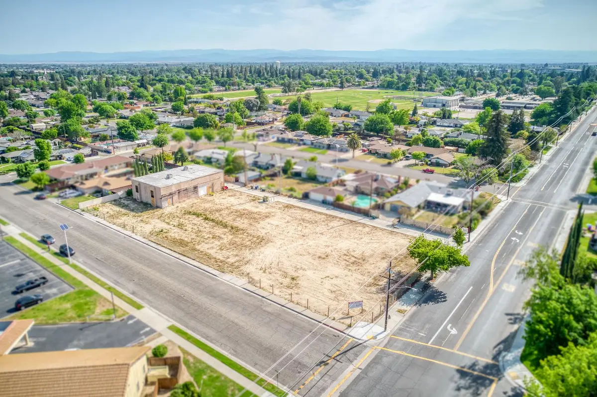 1803 Sunset Avenue, Madera, CA 93637 - Image #1