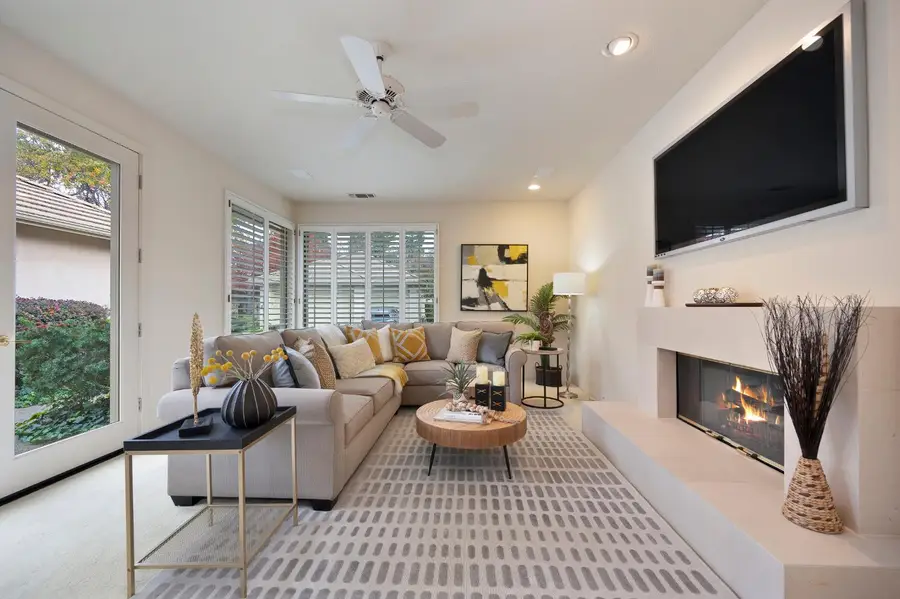 11287 Crocker Grove Lane, Gold River, CA 95670 - Image #3