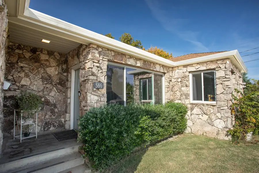 586 Marie Avenue, Yuba City, CA 95991 - Image #2