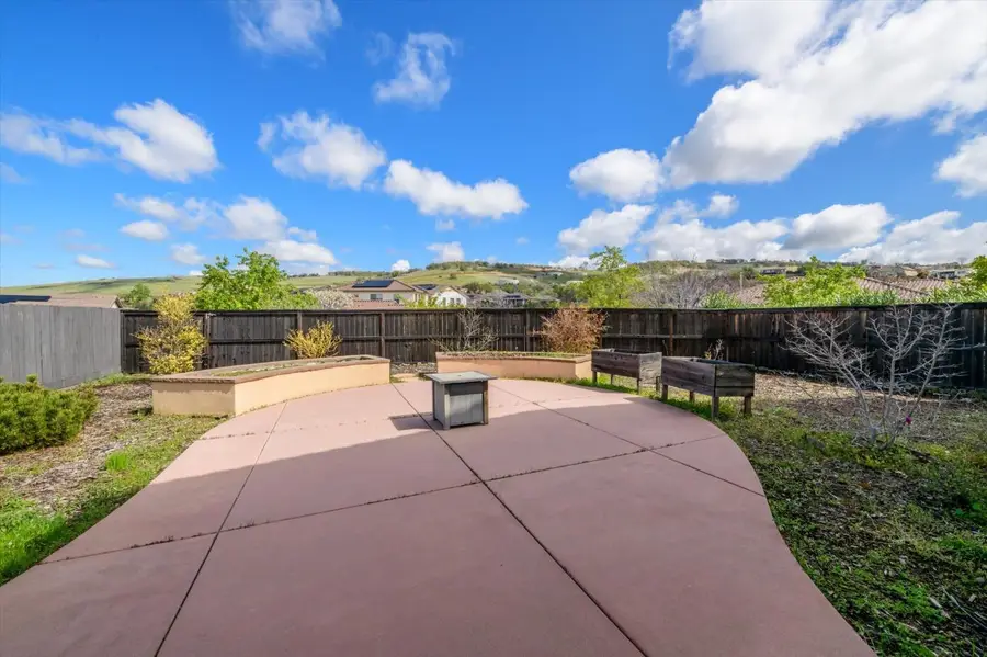 3517 Rosecrest Circle, El Dorado Hills, CA 95762 - Image #2