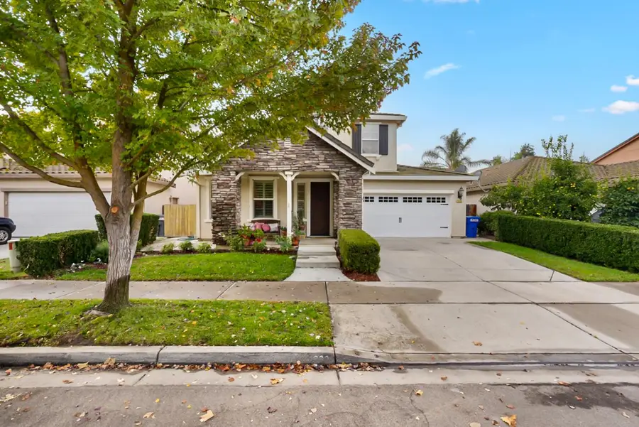 1232 Paseo Belleza, Turlock, CA 95382 - Image #3