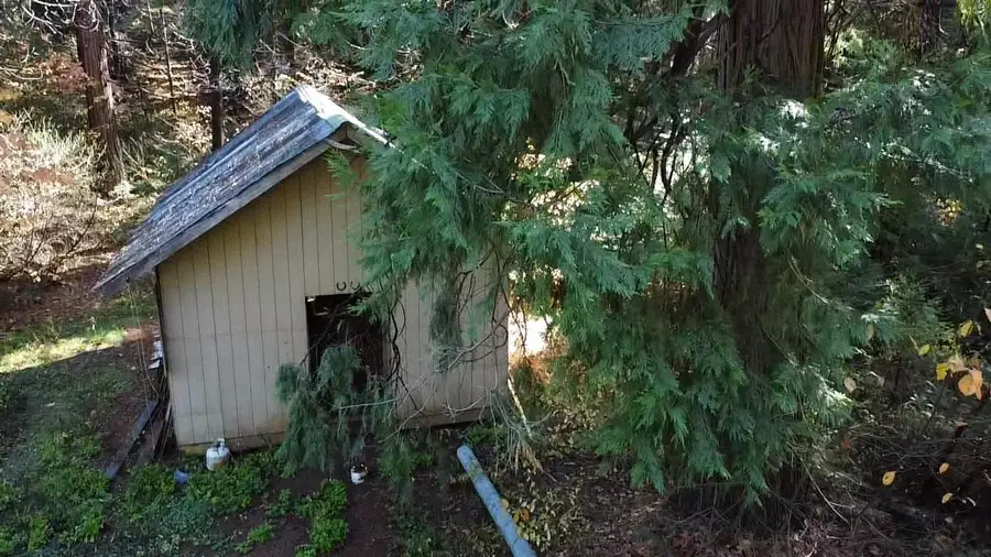 18035 Mobley Springs Road, Nevada City, CA 95959 - Image #2