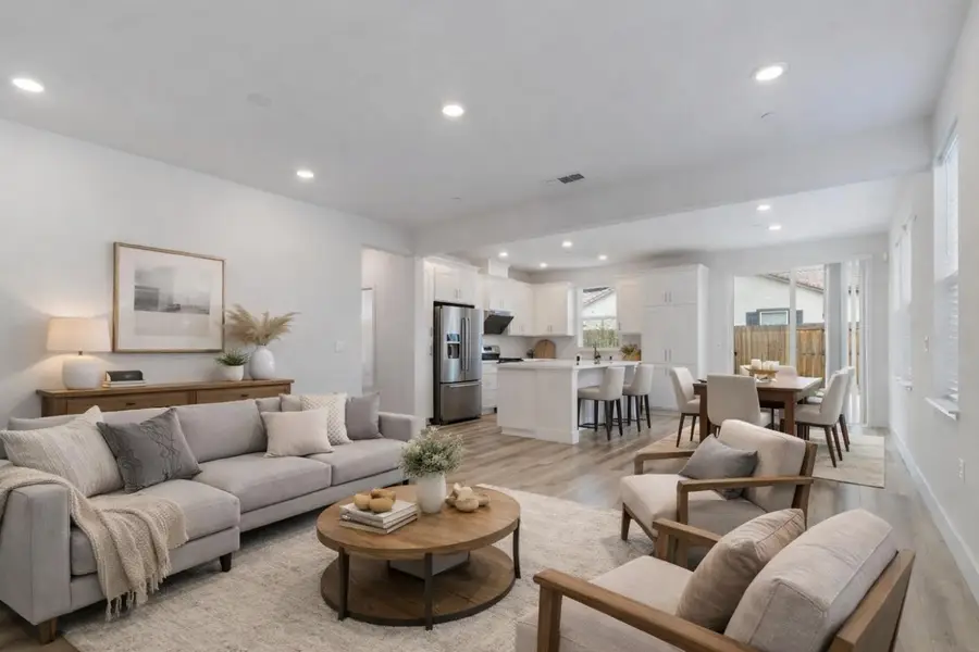 8333 Kyler Road, Elk Grove, CA 95757 - Image #2