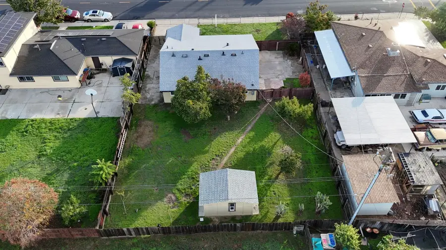 16039 Cambridge, Lathrop, CA 95330 - Image #2