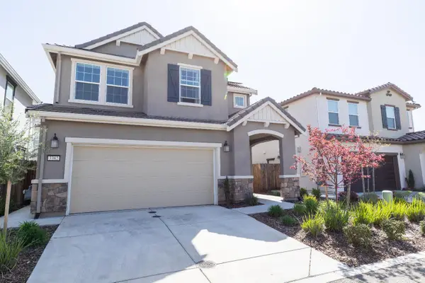 3382 Auburn Leaf Loop, Folsom, CA 95630
