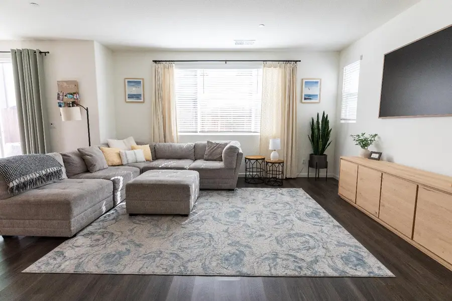 3382 Auburn Leaf Loop, Folsom, CA 95630 - Image #2