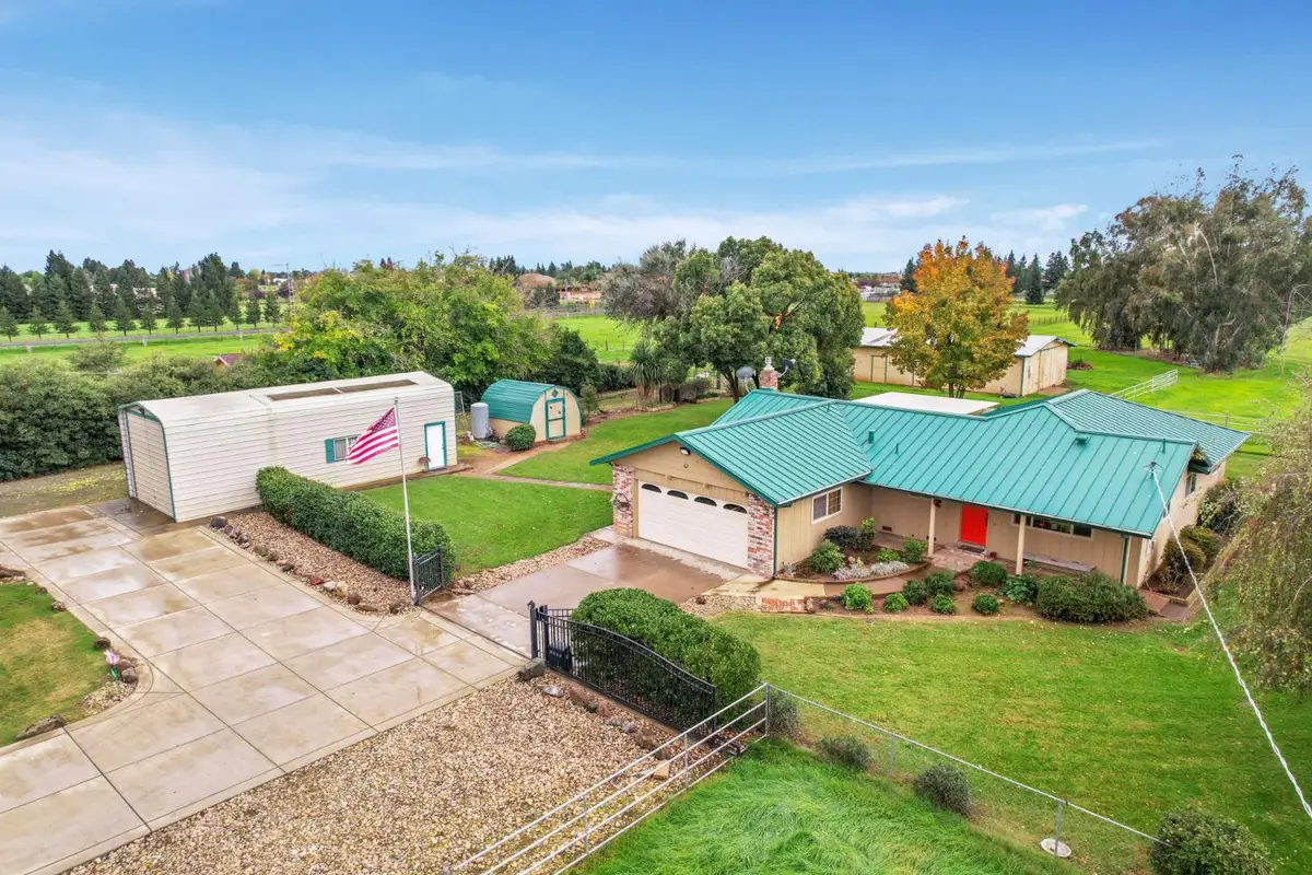 9290 E Jahant Road, Acampo, CA 95220 - Image #1