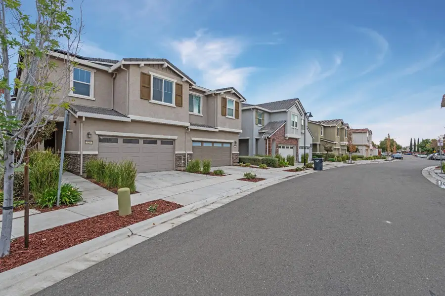 3251 Milton Jenson Way, Tracy, CA 95377 - Image #3