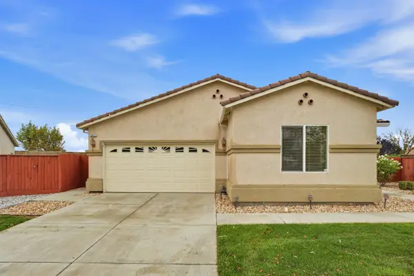 3013 La Vina Circle, Los Banos, CA 93635