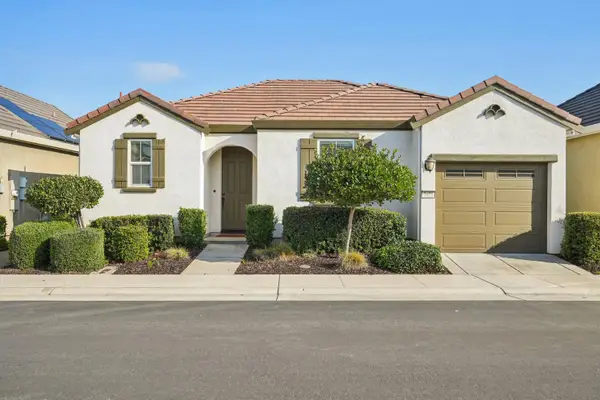 7471 Chatterton Way, Sacramento, CA 95829