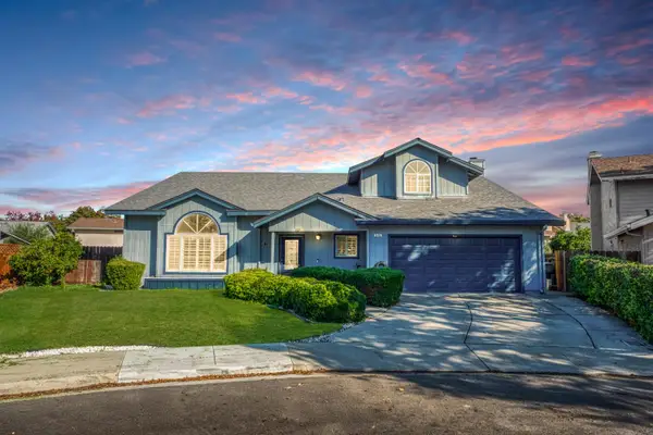 548 Hansen Court, Patterson, CA 95363