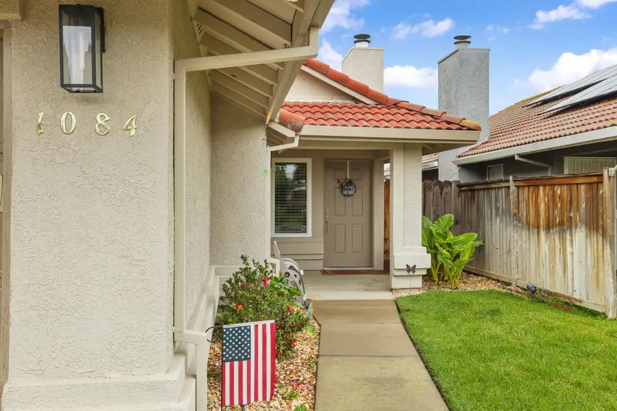 1084 La Mesa Street, Escalon, CA 95320 - Image #2