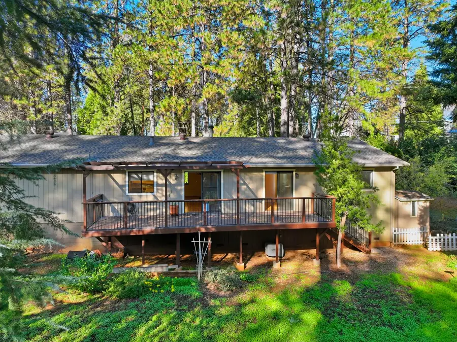 10959 Henson Way, Grass Valley, CA 95949 - Image #3