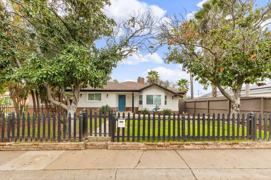 2449 Empress Street, Sacramento, CA 95815 - Image #2