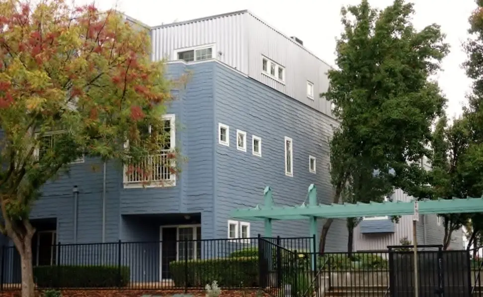 423 Harriet Lane, West Sacramento, CA 95605 - Image #1