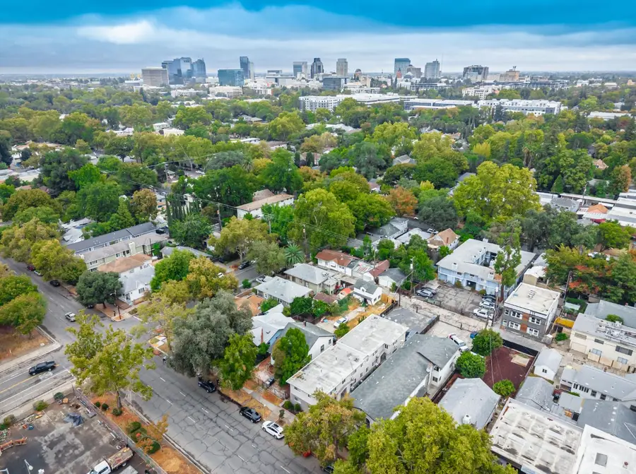 1817 W Street, Sacramento, CA 95818 - #3