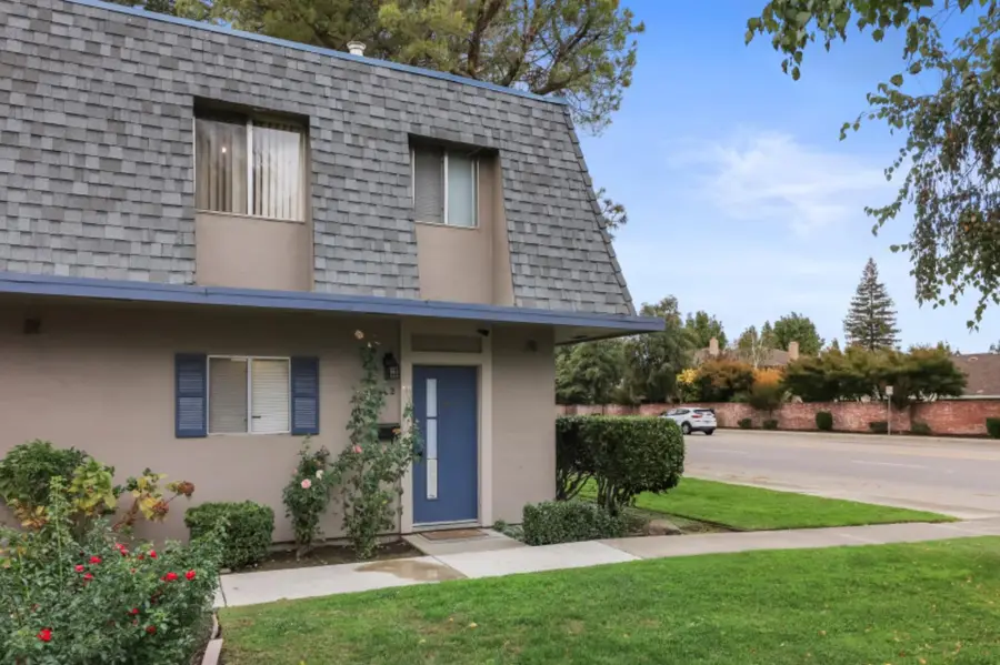 2402 W Turner Road, Lodi, CA 95242 - Image #2