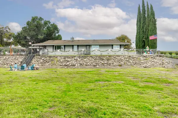 4906 Webster Road, Oakdale, CA 95361