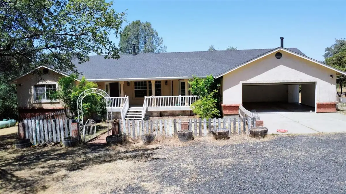 127 Eagle Vista Drive, Oroville, CA 95966 - Image #1