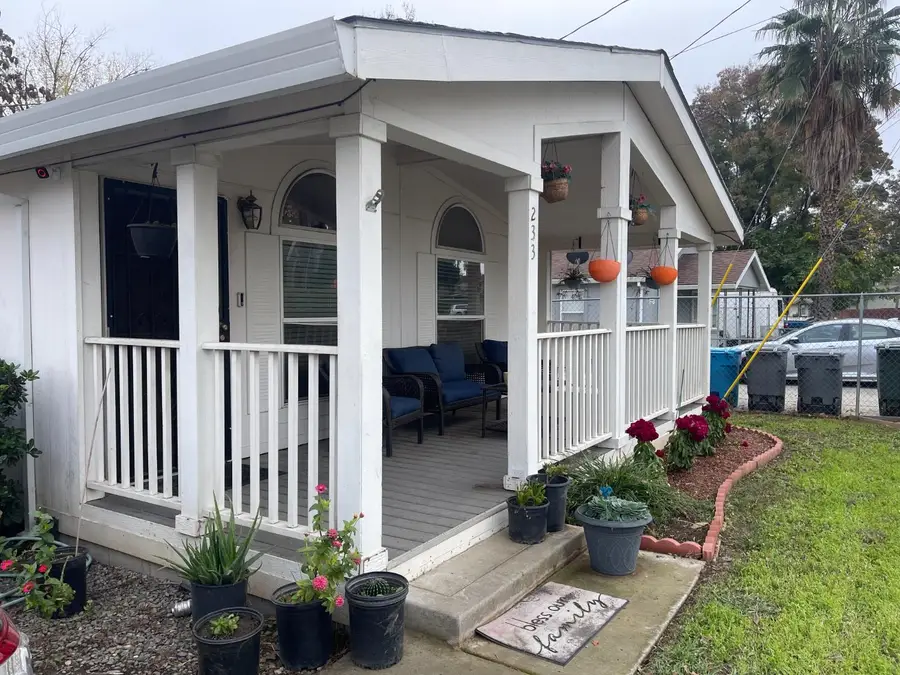 233 Wilbur Avenue, Yuba City, CA 95991 - Image #2