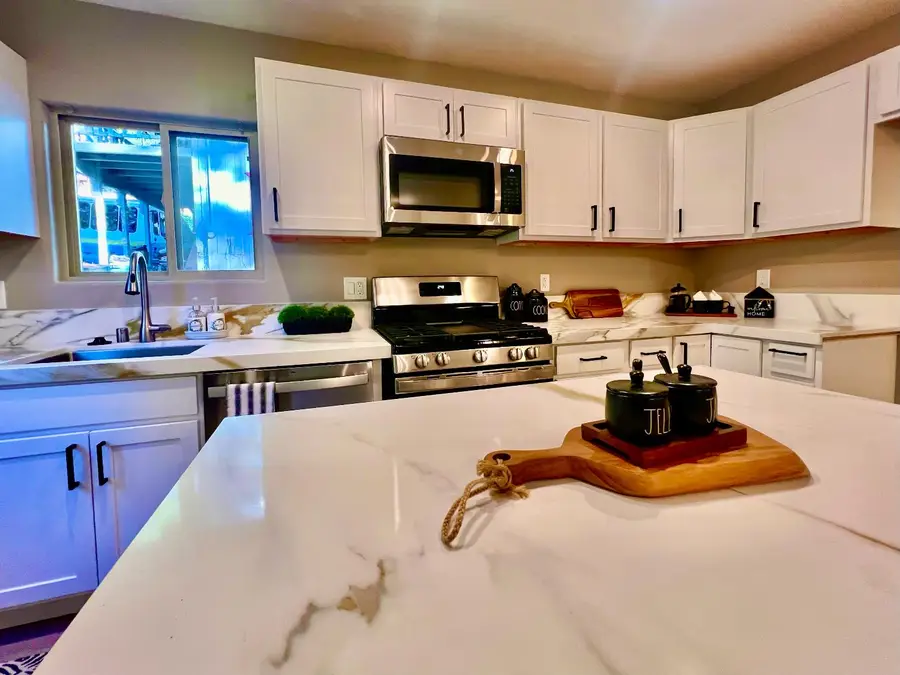 8682 Dolly Varden Avenue, Kings Beach, CA 96143 - Image #3