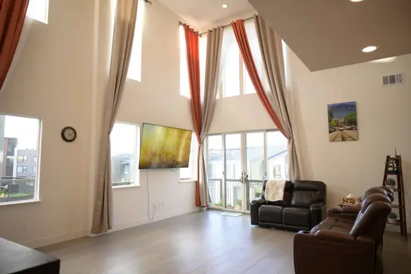 45139 Challenge Common #1001, Fremont, CA 94538