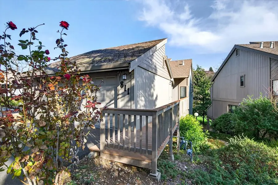 811 Auburn Ravine Road, Auburn, CA 95603 - #2