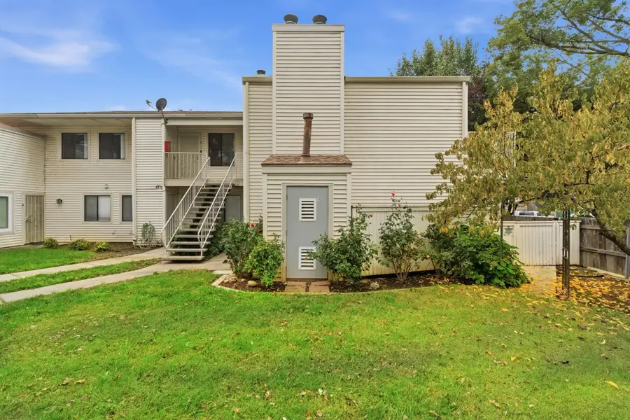 2524 Winchester Drive #10, Lodi, CA 95240 - Image #3