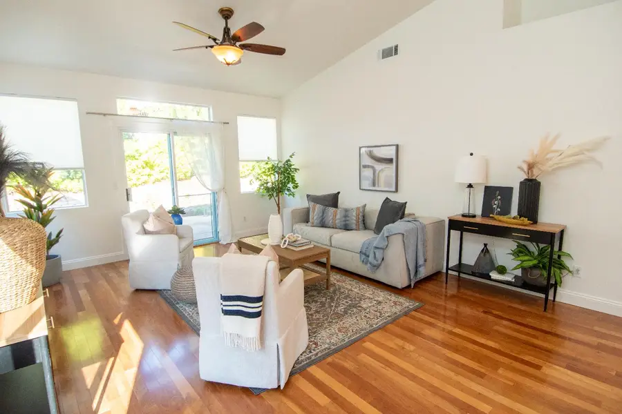 105 Whiting Way, Folsom, CA 95630 - Image #3