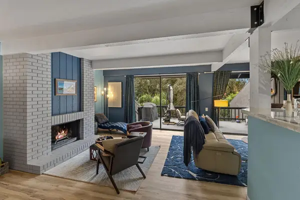 1921 Edgebrook Drive #B, Modesto, CA 95354