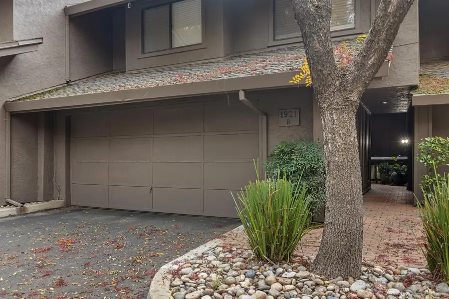 1921 Edgebrook Drive #B, Modesto, CA 95354 - Image #2