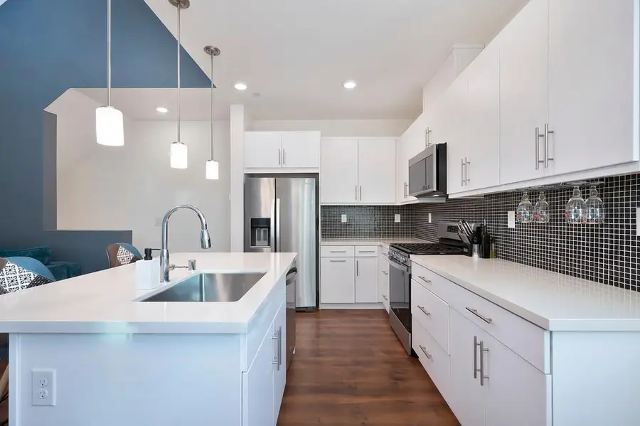 216 Box Lane, Sacramento, CA 95818 - #3