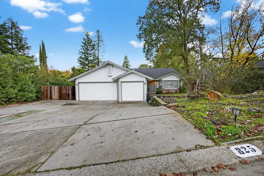 825 Mount Ranier Way, El Dorado Hills, CA 95762 - Image #2