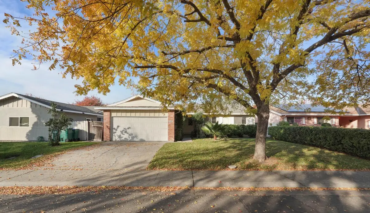 741 Dundee Way, Stockton, CA 95210 - Image #1