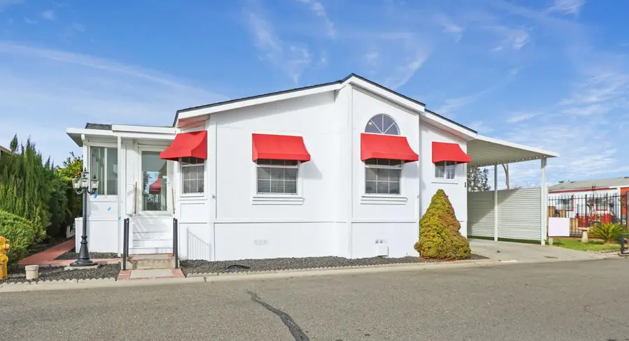 604 Pringle Avenue #1, Galt, CA 95632 - #3