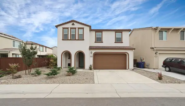 9490 Cheverny Way, Sacramento, CA 95829