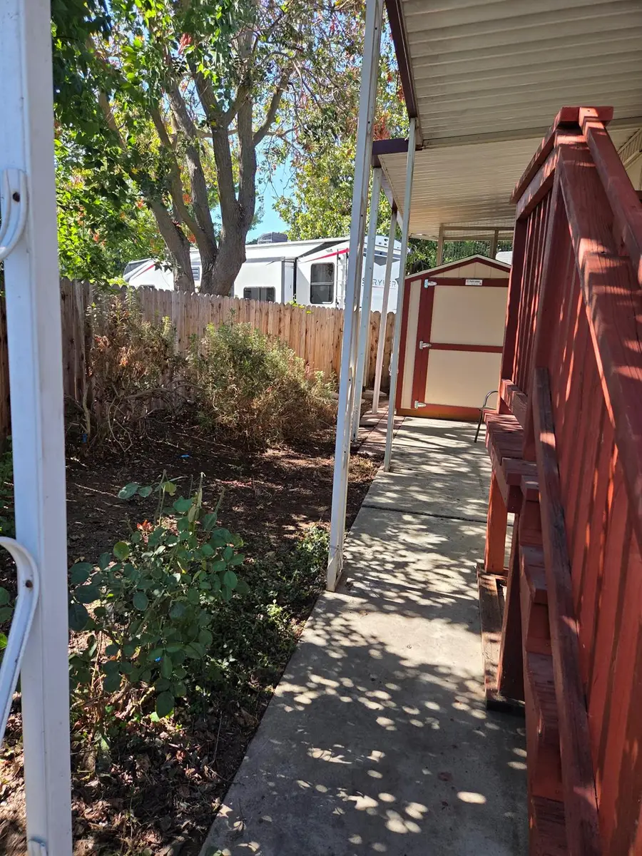 902 Del Paso Boulevard #36, Sacramento, CA 95815 - Image #3