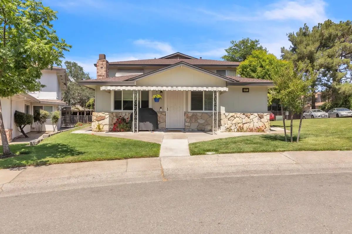 277 Sharp Circle #2, Roseville, CA 95678 - Image #1