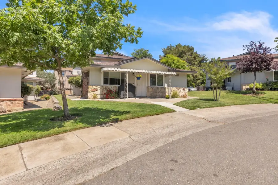 277 Sharp Circle #2, Roseville, CA 95678 - Image #2