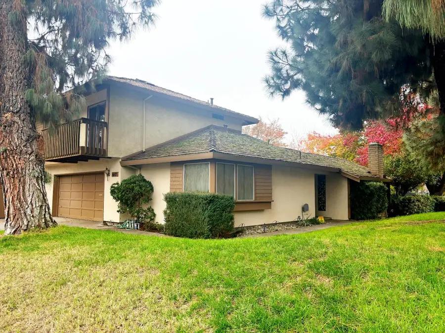 617 Edgebrook Court, Modesto, CA 95354 - Image #2